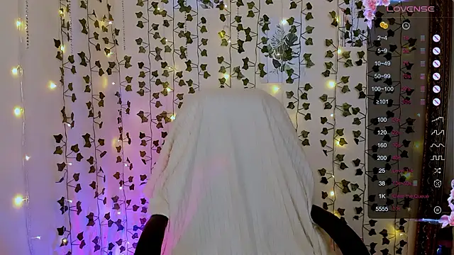 Evaa Braunn online show from February 2, 2026, 2:10 am