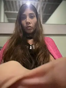 casalskunk online show from June 7, 2026, 5:11 am