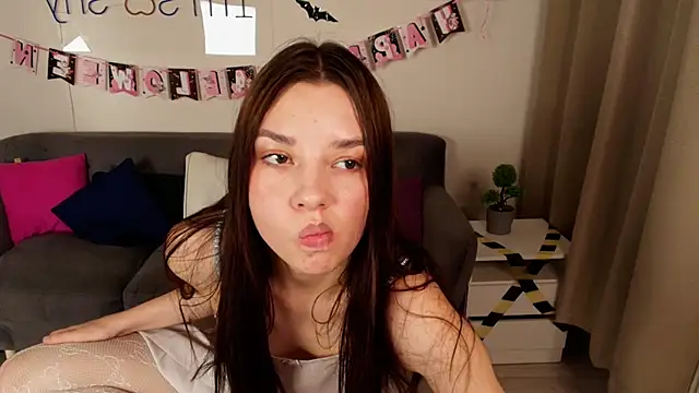 Snapshot of Sandy_Steel chatting on October 26, 2025, 8:37 pm Sandy Steel online show from October 26, 2025, 8:37 pm