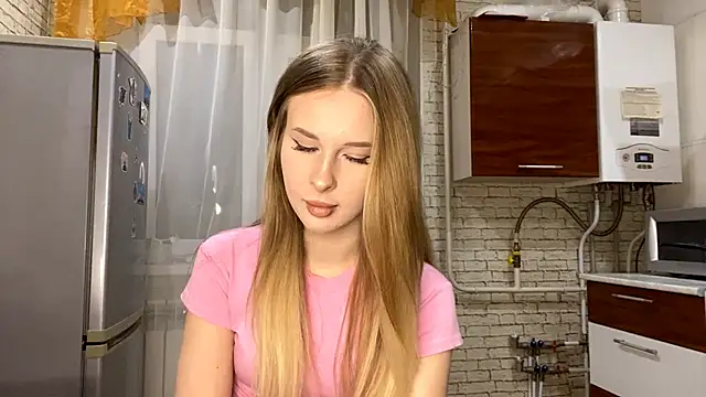 Snapshot of RosalindSherlock chatting on October 17, 2025, 8:11 pm RosalindSherlock online show from October 17, 2025, 8:11 pm