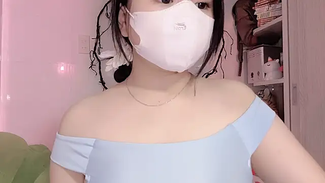 Snapshot of BeChinh_Lee chatting on July 29, 2026, 8:12 am BeChinh Lee online show from July 29, 2026, 8:12 am