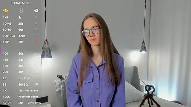 Snapshot of AiFusch chatting on November 1, 2025, 8:38 am AiFusch online show from November 1, 2025, 8:38 am