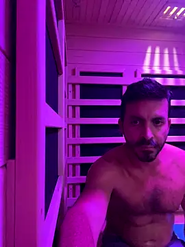 Snapshot of DrDreAu chatting on October 27, 2025, 7:23 am DrDreAu online show from October 27, 2025, 7:23 am