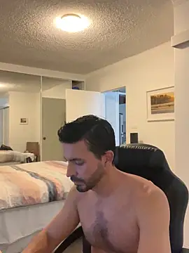 Snapshot of DrDreAu chatting on November 7, 2025, 4:01 am DrDreAu online show from November 7, 2025, 4:01 am