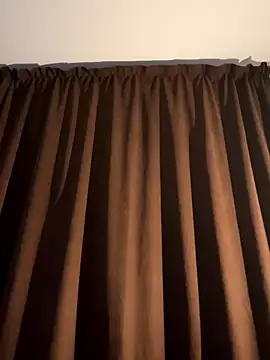 Snapshot of LolaAmore chatting on October 30, 2025, 9:59 pm LolaAmore online show from October 30, 2025, 9:59 pm