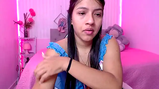 zara cute online show from April 24, 2026, 12:18 pm