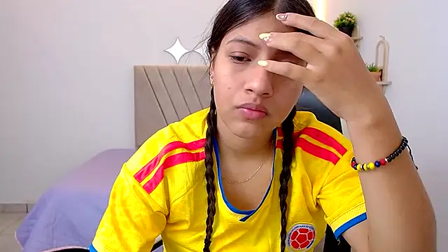 Snapshot of zara_cute chatting on June 27, 2026, 12:10 pm zara cute online show from June 27, 2026, 12:10 pm