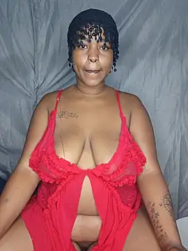 Snapshot of ZuriVixen chatting on May 18, 2026, 7:20 pm ZuriVixen online show from May 18, 2026, 7:20 pm