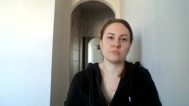 MeadowEyes online show from April 15, 2026, 2:57 pm