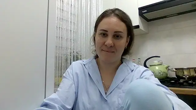 MeadowEyes online show from June 18, 2026, 6:56 pm
