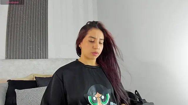 Snapshot of Vittoria_Conti_ chatting on June 15, 2026, 5:37 pm Vittoria Conti online show from June 15, 2026, 5:37 pm