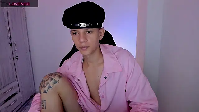 tylernova online show from April 24, 2026, 3:31 am