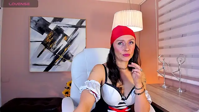 Snapshot of indigo_wild_ chatting on October 31, 2025, 1:17 am indigo wild online show from October 31, 2025, 1:17 am