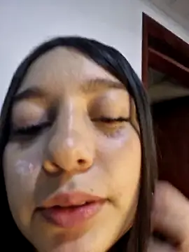   Lorelain   online show from October 26, 2025, 11:20 pm