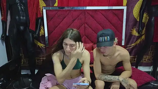 Snapshot of Pride_couple chatting on October 21, 2025, 11:27 pm Pride couple online show from October 21, 2025, 11:27 pm