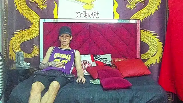 Snapshot of Pride_couple chatting on February 3, 2026, 2:53 am Pride couple online show from February 3, 2026, 2:53 am