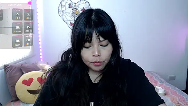 EllieMoonX online show from July 16, 2026, 10:16 pm