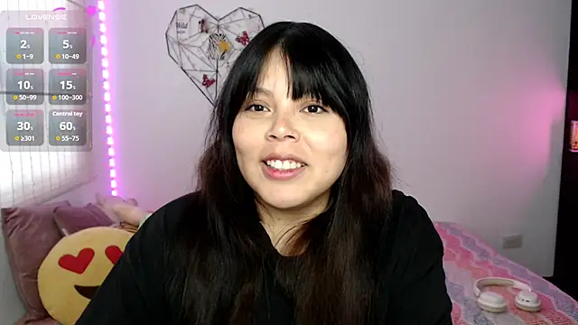 EllieMoonX online show from July 20, 2026, 10:45 pm