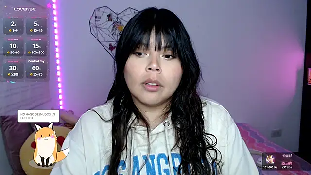 EllieMoonX online show from July 22, 2026, 12:24 am