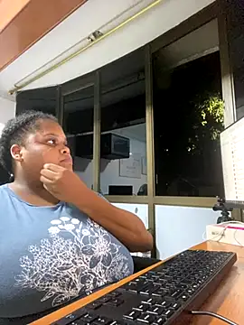 Snapshot of gabrielabrunette69 chatting on October 30, 2025, 6:15 am gabrielabrunette69 online show from October 30, 2025, 6:15 am