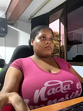 Snapshot of gabrielabrunette69 chatting on December 2, 2025, 11:00 pm gabrielabrunette69 online show from December 2, 2025, 11:00 pm