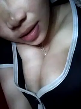 marylove-cc online show from March 12, 2026, 5:35 am