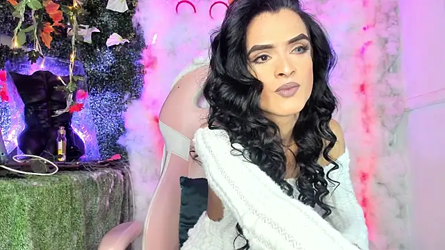 ZAMMIRA online show from January 16, 2026, 2:26 am