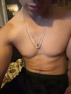 Gmktulon online show from October 31, 2025, 4:13 am