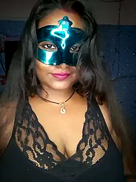 Sweet-Maddlina online show from June 26, 2026, 3:33 am