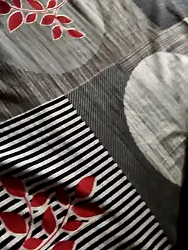 Snapshot of lexxymoron chatting on November 9, 2025, 2:10 am lexxymoron online show from November 9, 2025, 2:10 am