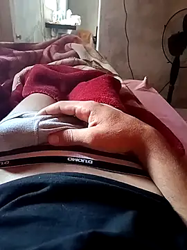 Snapshot of Brunim1869 chatting on March 1, 2026, 8:22 pm Brunim1869 online show from March 1, 2026, 8:22 pm