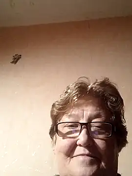 Snapshot of Katherine735 chatting on October 12, 2025, 9:14 pm Katherine735 online show from October 12, 2025, 9:14 pm