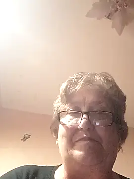 Snapshot of Katherine735 chatting on October 30, 2025, 9:26 pm Katherine735 online show from October 30, 2025, 9:26 pm