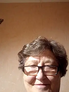 Snapshot of Katherine735 chatting on November 14, 2025, 6:06 pm Katherine735 online show from November 14, 2025, 6:06 pm