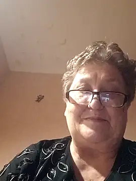 Snapshot of Katherine735 chatting on November 24, 2025, 8:30 pm Katherine735 online show from November 24, 2025, 8:30 pm