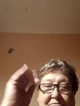 Snapshot of Katherine735 chatting on November 25, 2025, 10:10 pm Katherine735 online show from November 25, 2025, 10:10 pm