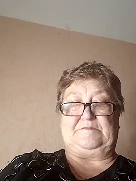 Snapshot of Katherine735 chatting on December 16, 2025, 4:34 pm Katherine735 online show from December 16, 2025, 4:34 pm