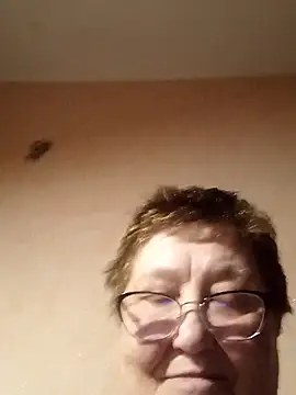 Snapshot of Katherine735 chatting on March 20, 2026, 9:30 pm Katherine735 online show from March 20, 2026, 9:30 pm