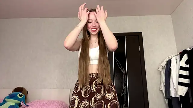 Snapshot of AntoniaMoravick chatting on November 17, 2025, 7:47 am AntoniaMoravick online show from November 17, 2025, 7:47 am