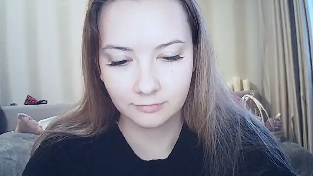 MoodieMira online show from February 10, 2026, 2:10 pm