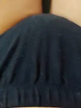 Jiya hott online show from November 8, 2025, 3:29 am