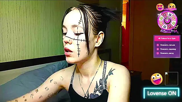 Snapshot of JennyRass chatting on May 17, 2026, 4:47 pm JennyRass online show from May 17, 2026, 4:47 pm