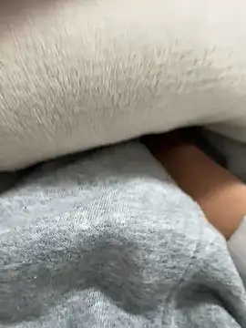 Snapshot of haruki_18old chatting on November 7, 2025, 1:44 pm haruki 18old online show from November 7, 2025, 1:44 pm