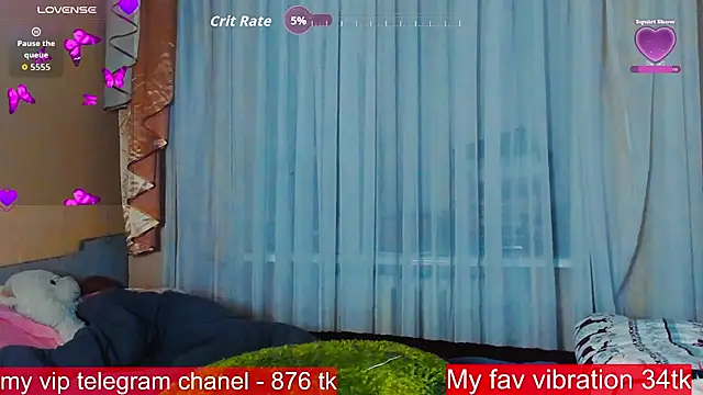 ArianaLight online show from November 16, 2025, 5:51 pm