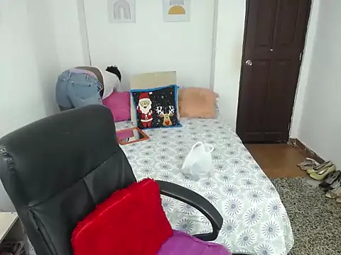 Snapshot of millysweetass chatting on November 18, 2025, 3:16 pm millysweetass online show from November 18, 2025, 3:16 pm