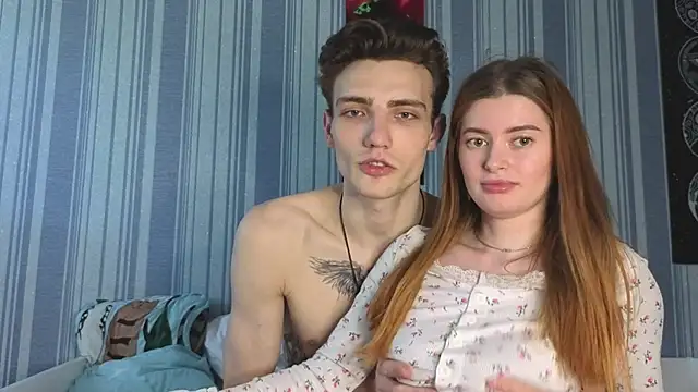 EmiliaCouple online show from May 7, 2026, 12:43 pm