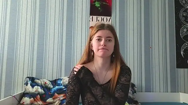 EmiliaCouple online show from May 19, 2026, 11:49 am