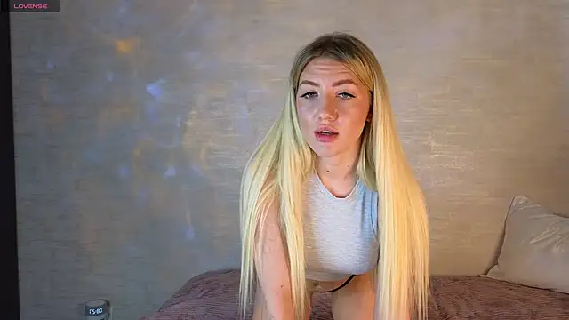 Snapshot of sweety__ella chatting on June 2, 2026, 1:29 am sweety ella online show from June 2, 2026, 1:29 am