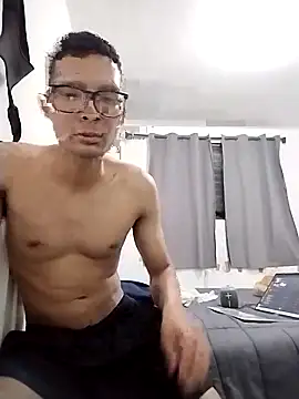 JonaTorres online show from October 26, 2025, 2:17 am