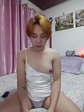 Snapshot of Keyka15 chatting on May 16, 2026, 4:50 pm Keyka15 online show from May 16, 2026, 4:50 pm